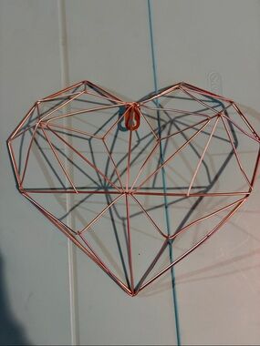 Geometric Wire Heart Wall Hanging - Rose Gold